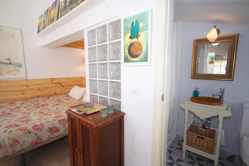 La Alhucema Bed & Breakfast Chiclana de la Frontera 0*,  Spain